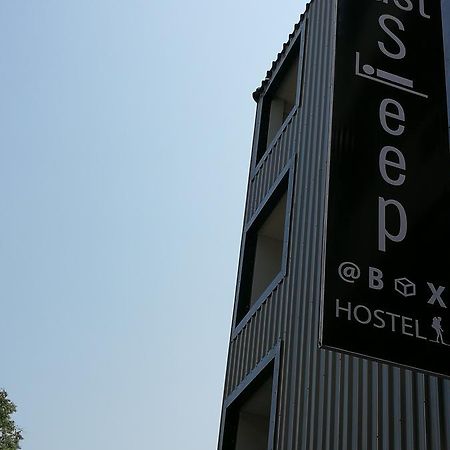 Just Sleep @Box Hostel Csiangmaj Kültér fotó